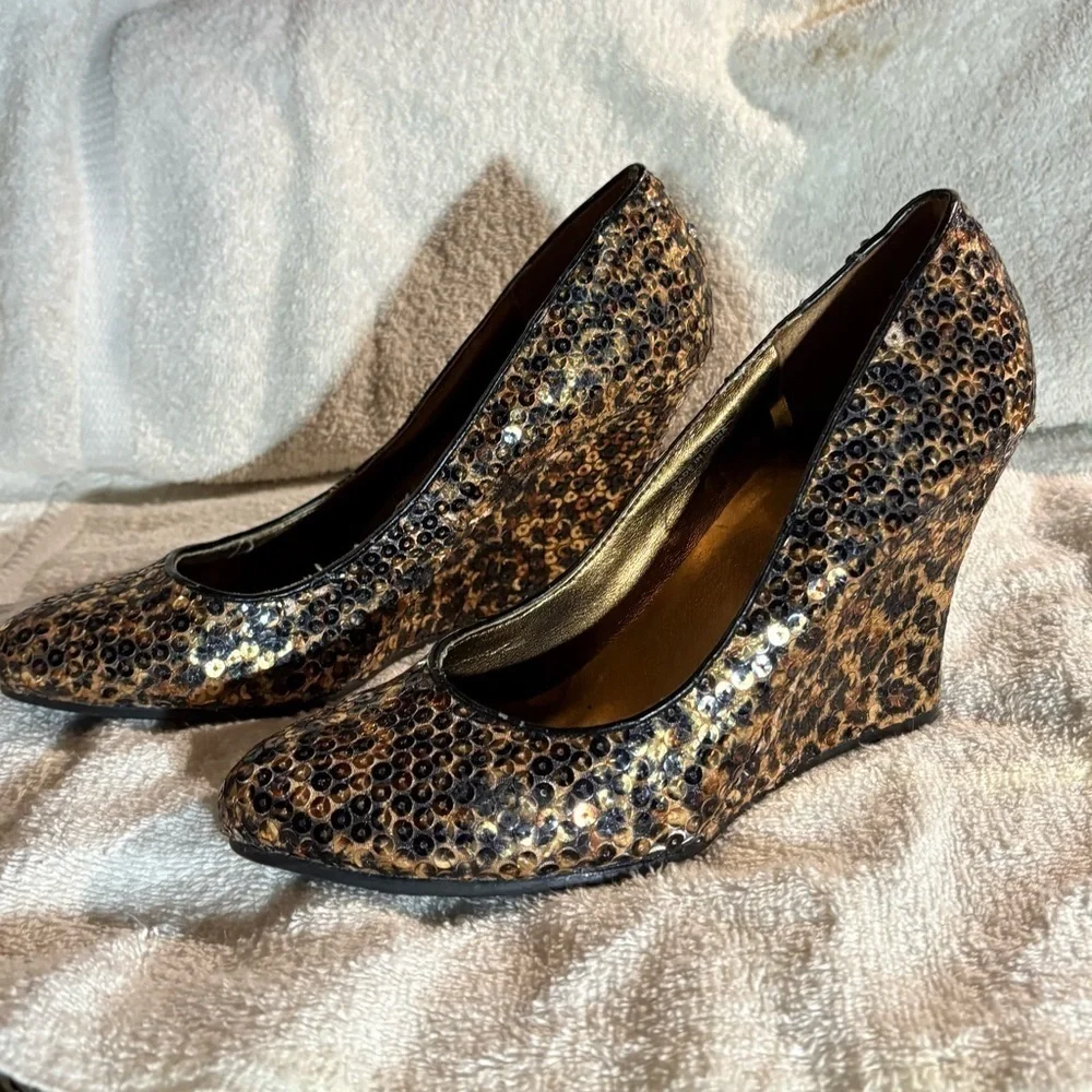 Chic Brown and Black Wedge Heels with Sequined Glamour